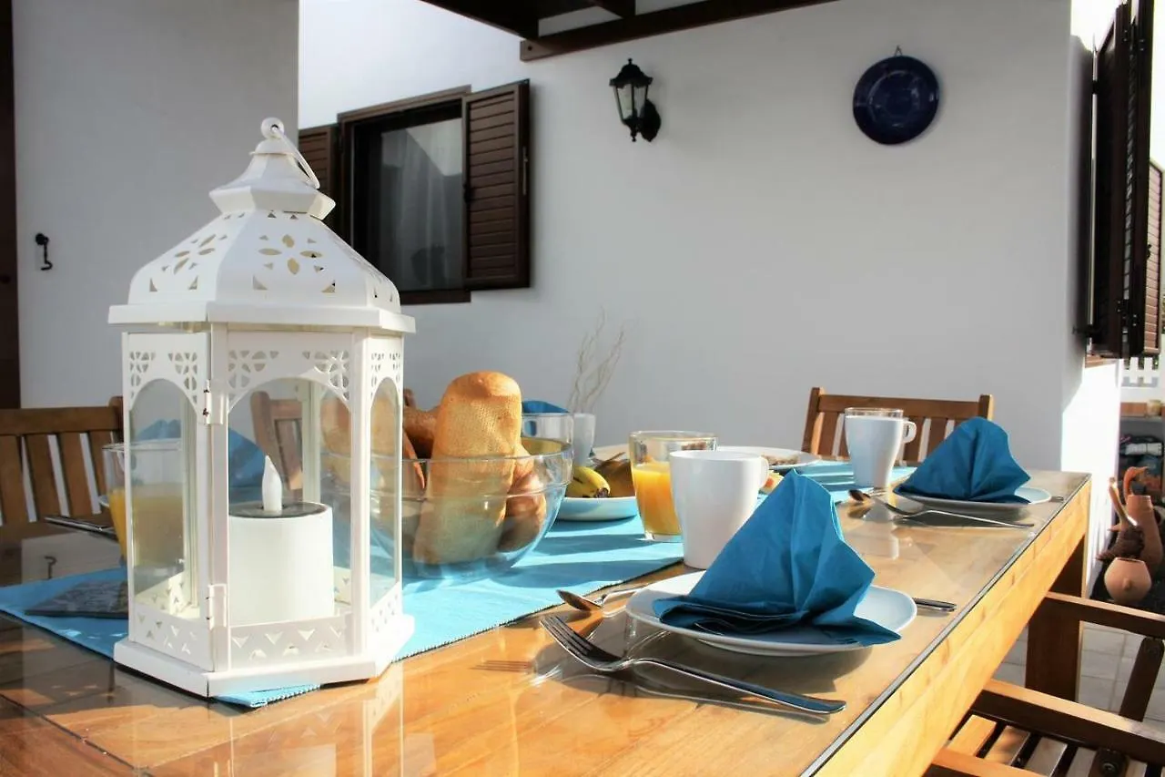 Villa Corona Roses Puerto del Carmen   Puerto del Carmen (Lanzarote)