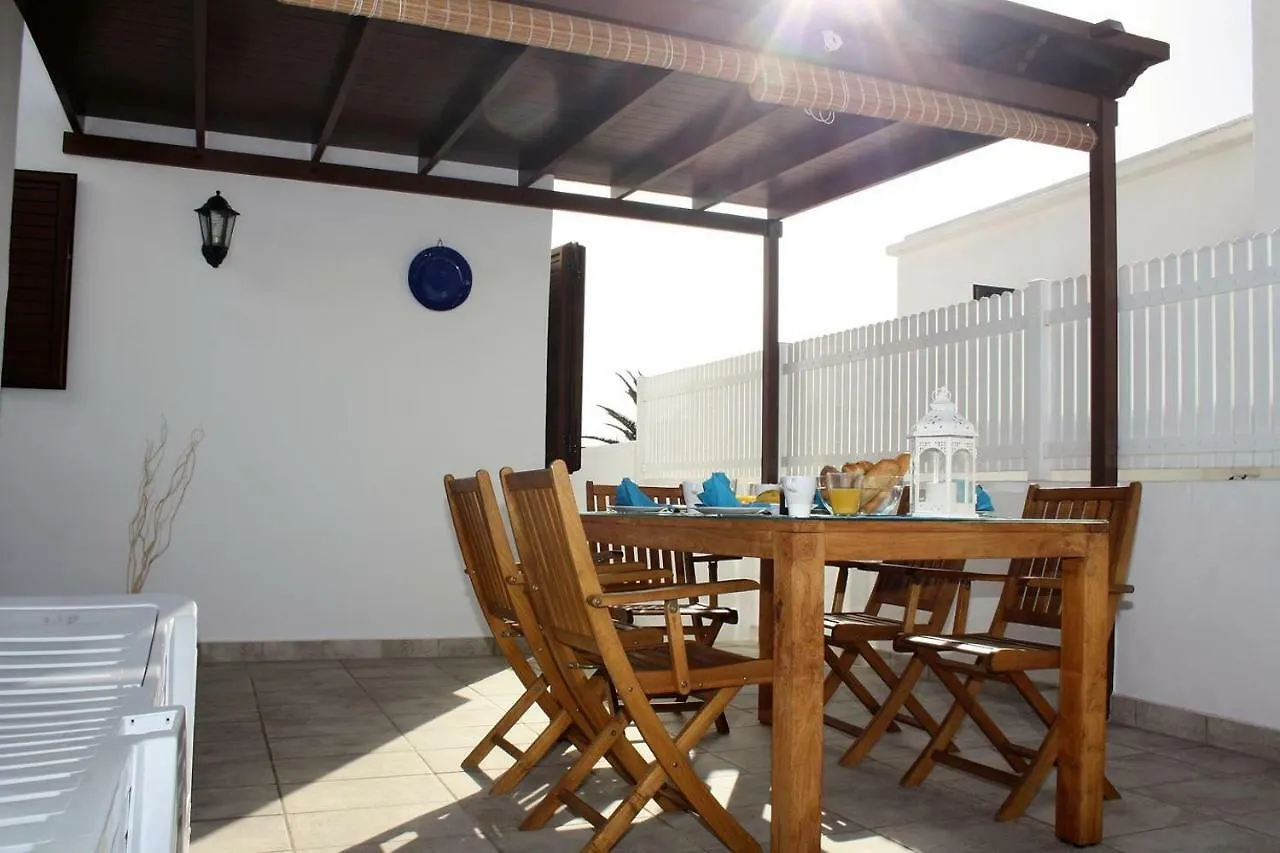 Villa Corona Roses Puerto del Carmen  España